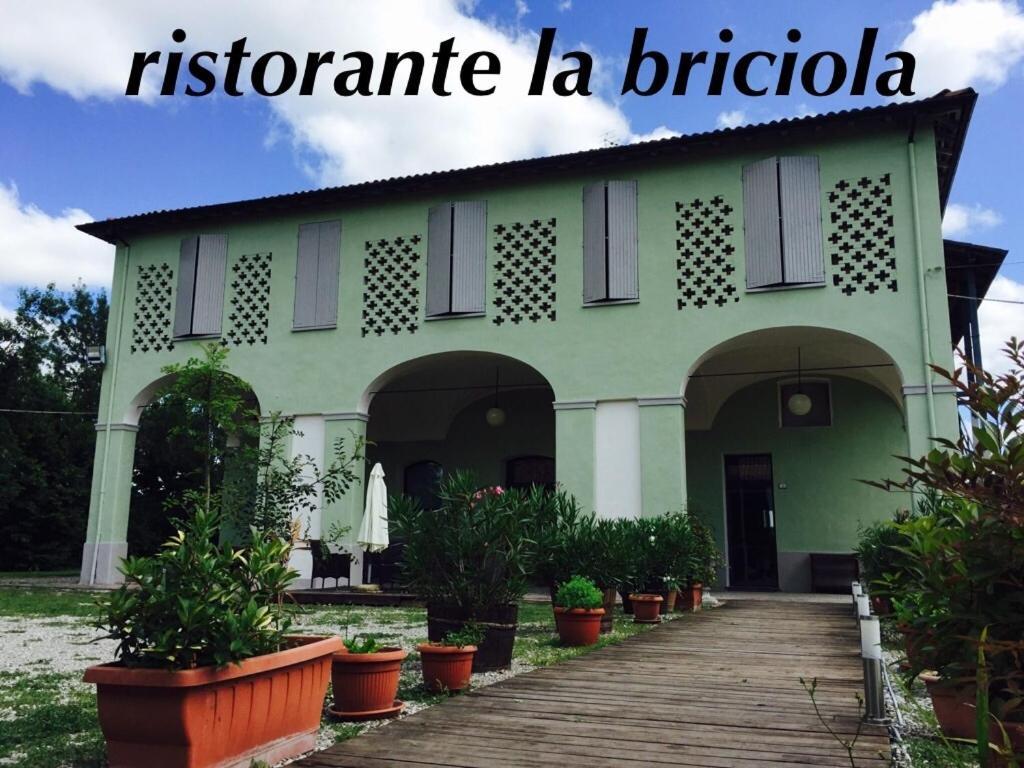 Hotel Riviera Ristorante La Briciola Novellara Exterior photo