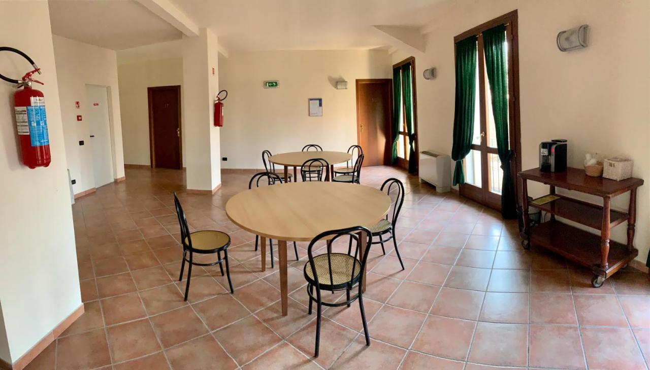 Hotel Riviera Ristorante La Briciola Novellara Exterior photo